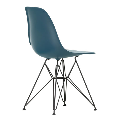 Cadeira Eames DSR em Plástico / Base Preta
